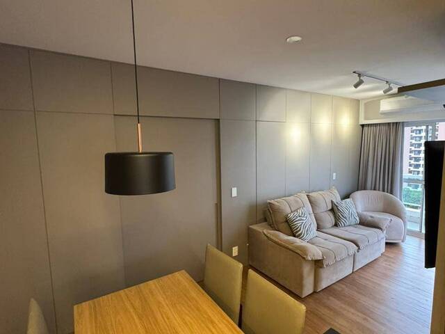 #1019 - Apartamento para Venda em Bauru - SP - 2
